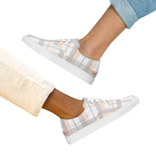 Load image into Gallery viewer, BumN - Women’s lace-up canvas shoes