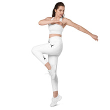 Load image into Gallery viewer, POSITION - Crossover leggings with pockets