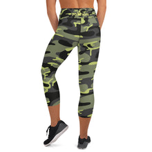 Load image into Gallery viewer, POSITION-CAM - Yoga Capri Leggings