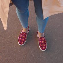 Load image into Gallery viewer, BumN-BEE LOVE - Women’s slip-on canvas shoes